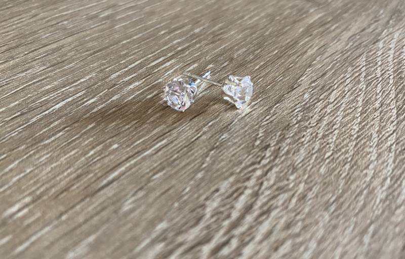 diamante-stud-earring